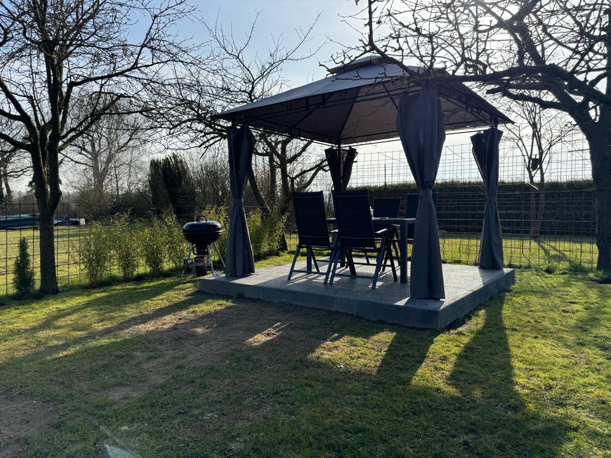 Ferienwohnung Am See Dillich - Eigener Garten - Ruhige Lage - Natur Vor Der Haustuer Borken  Exterior photo